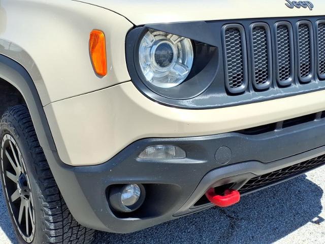 2017 Jeep Renegade Deserthawk 4x4