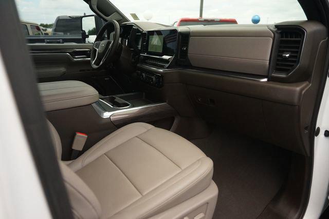 2024 Chevrolet Silverado 3500HD 4WD Crew Cab Long Bed LTZ