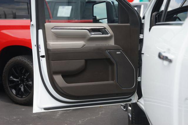 2024 Chevrolet Silverado 3500HD 4WD Crew Cab Long Bed LTZ