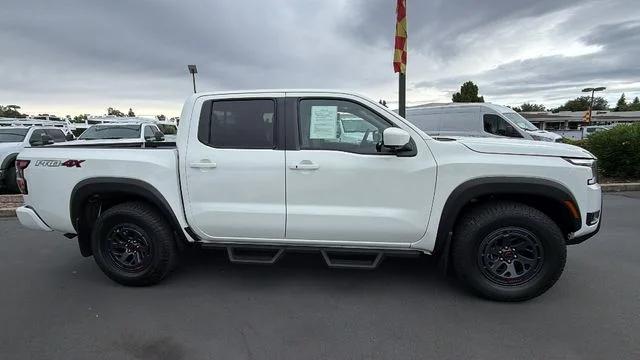 2025 Nissan Frontier Crew Cab PRO-4X 4x4
