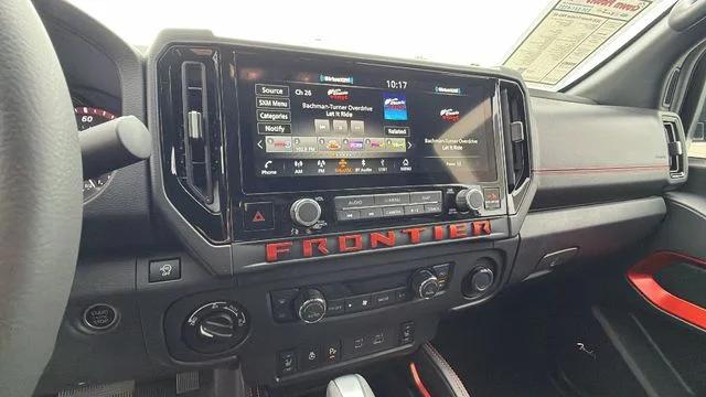 2025 Nissan Frontier Crew Cab PRO-4X 4x4