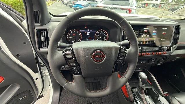 2025 Nissan Frontier Crew Cab PRO-4X 4x4