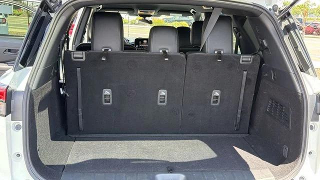 2024 Nissan Pathfinder Rock Creek 4WD