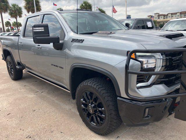 2025 Chevrolet Silverado 2500HD 4WD Crew Cab Standard Bed LTZ