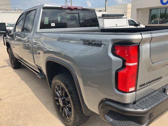 2025 Chevrolet Silverado 2500HD 4WD Crew Cab Standard Bed LTZ
