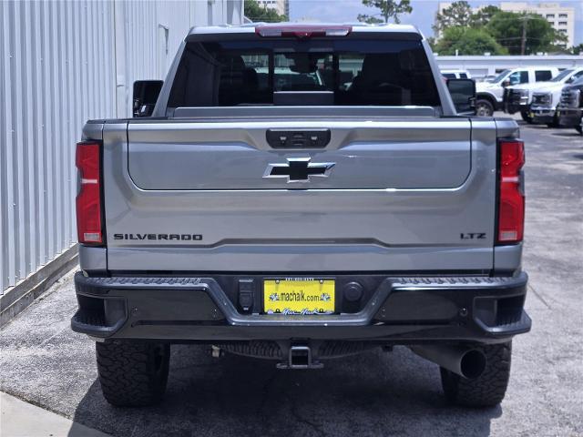 2025 Chevrolet Silverado 2500HD 4WD Crew Cab Standard Bed LTZ