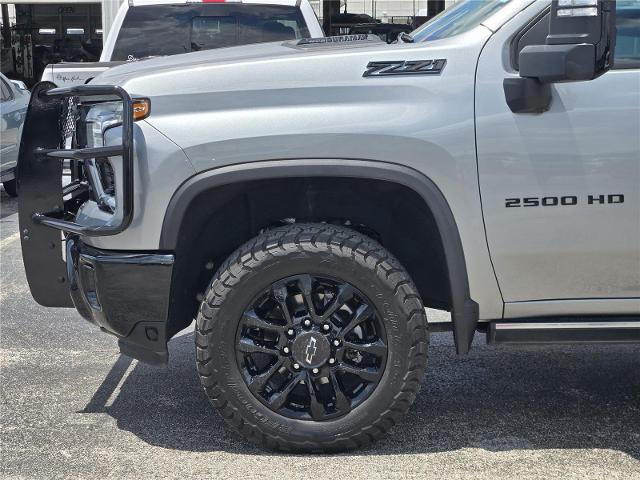 2025 Chevrolet Silverado 2500HD 4WD Crew Cab Standard Bed LTZ