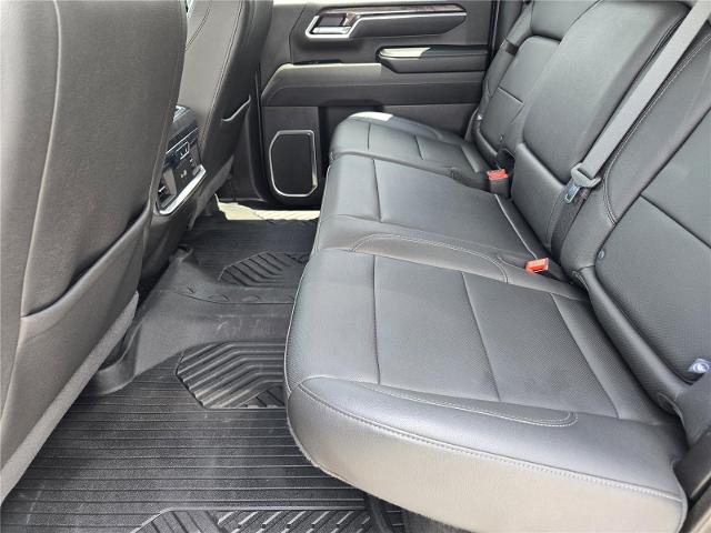 2025 Chevrolet Silverado 2500HD 4WD Crew Cab Standard Bed LTZ