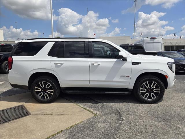2024 GMC Yukon 4WD AT4