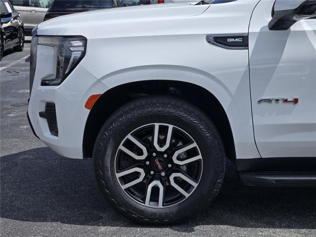 2024 GMC Yukon 4WD AT4