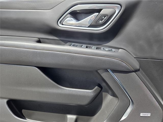 2024 GMC Yukon 4WD AT4