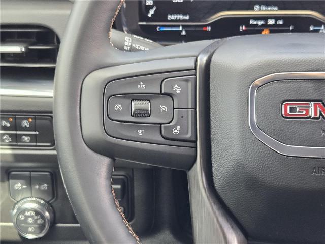 2024 GMC Yukon 4WD AT4