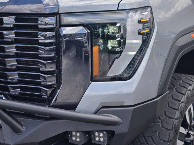 2024 GMC Sierra 2500HD 4WD Crew Cab Standard Bed Denali Ultimate