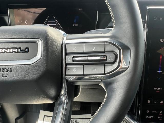 2024 GMC Acadia AWD Denali