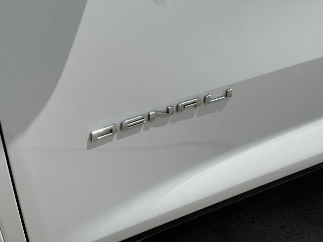 2024 GMC Acadia AWD Denali