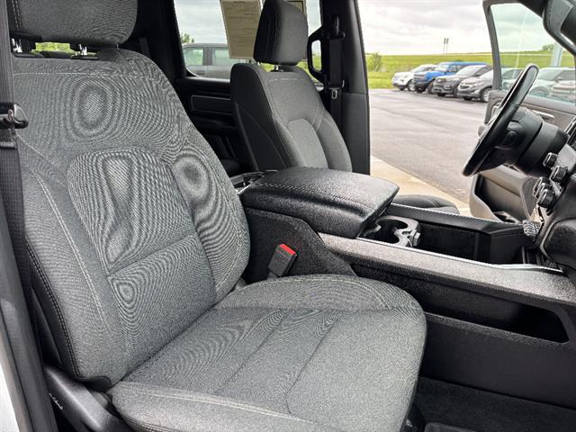 2021 Ram 1500 Big Horn Crew Cab 4x4 5'7" Box