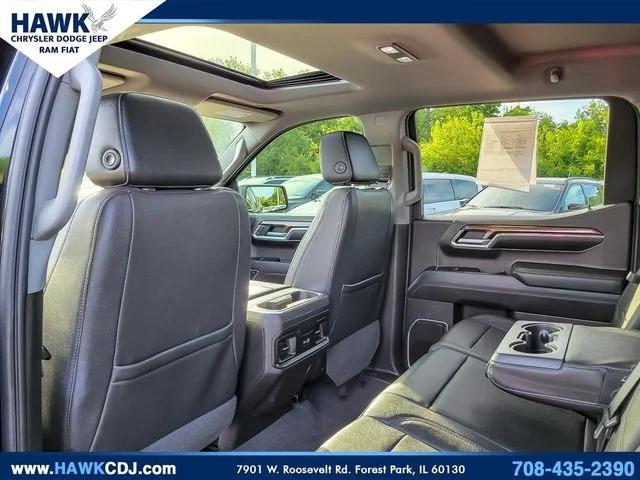 2022 Chevrolet Silverado 1500 4WD Crew Cab Short Bed RST