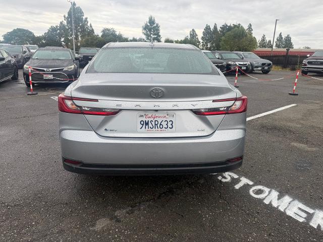 2025 Toyota Camry LE