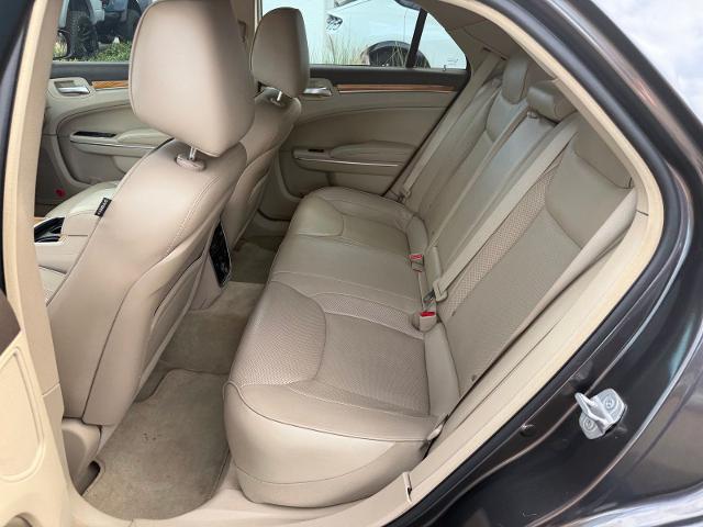 2014 Chrysler 300 Base