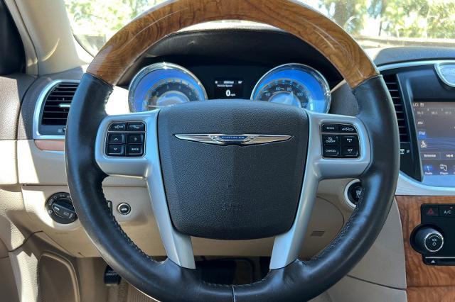 2014 Chrysler 300 Base