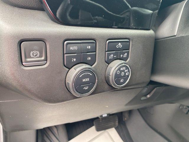 2023 Chevrolet Silverado 1500 4WD Crew Cab Short Bed RST