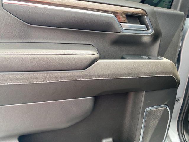 2023 Chevrolet Silverado 1500 4WD Crew Cab Short Bed RST