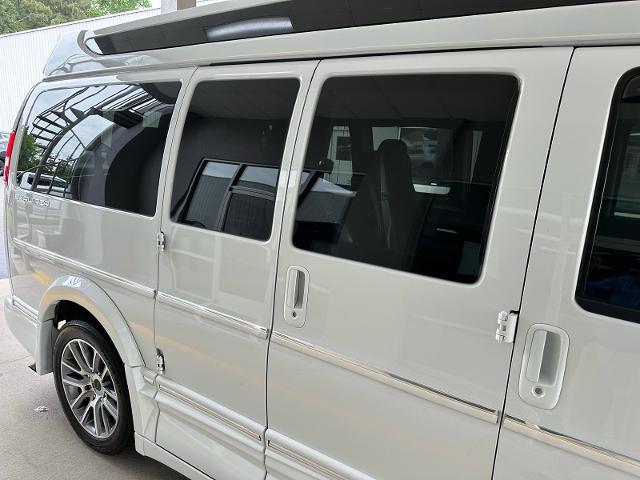 2020 Chevrolet Express Cargo Van RWD 2500 Regular Wheelbase WT