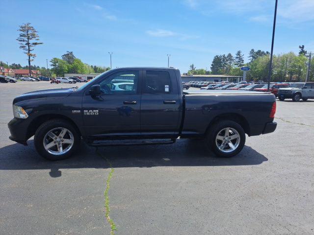 2017 Ram 1500 Express Quad Cab 4x4 6'4" Box