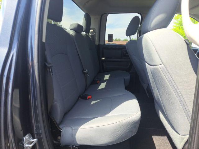 2017 Ram 1500 Express Quad Cab 4x4 6'4" Box