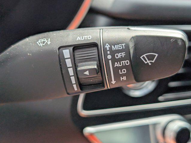 2020 Genesis G70 2.0T RWD