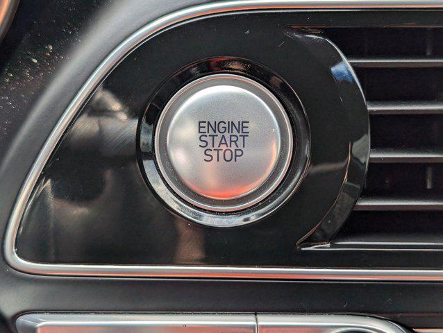 2020 Genesis G70 2.0T RWD