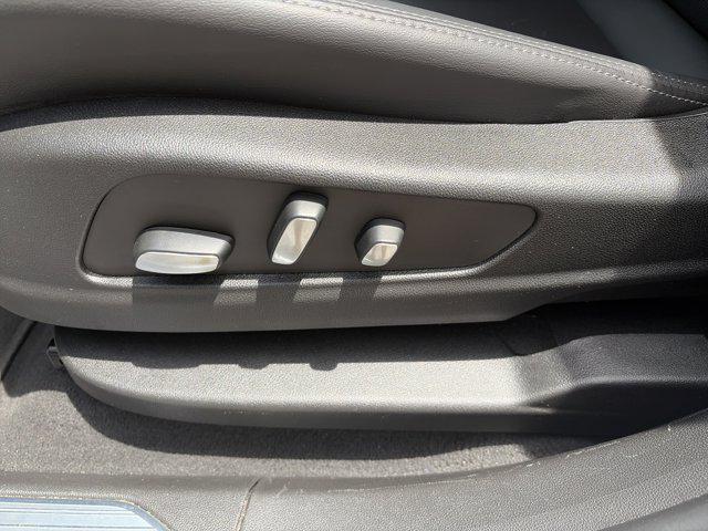 2023 Cadillac XT5 FWD Premium Luxury