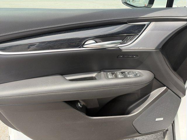 2023 Cadillac XT5 FWD Premium Luxury