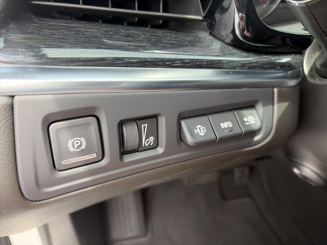 2023 Cadillac XT5 FWD Premium Luxury