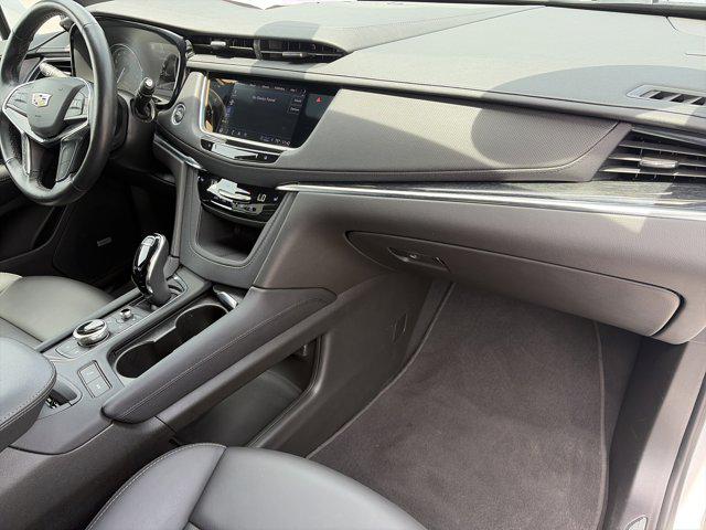 2023 Cadillac XT5 FWD Premium Luxury