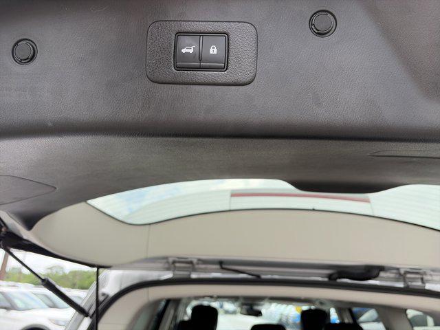2023 Nissan Armada SL 2WD