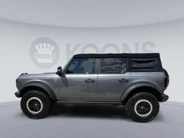 2021 Ford Bronco Base