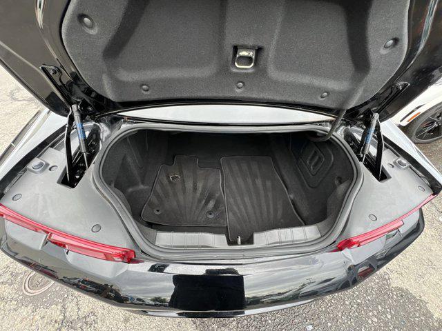 2022 Chevrolet Camaro RWD Coupe LT1