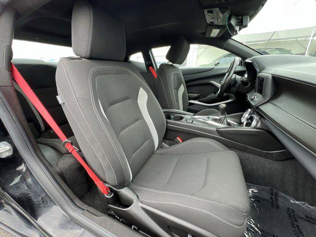 2022 Chevrolet Camaro RWD Coupe LT1