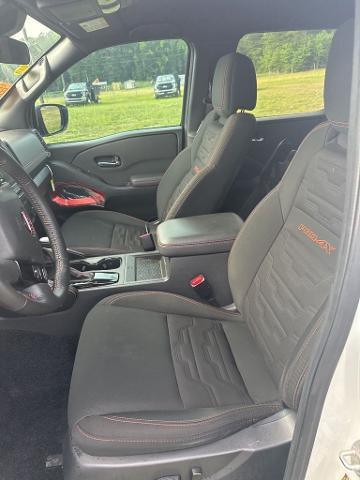 2024 Nissan Frontier Crew Cab PRO-4X 4x4