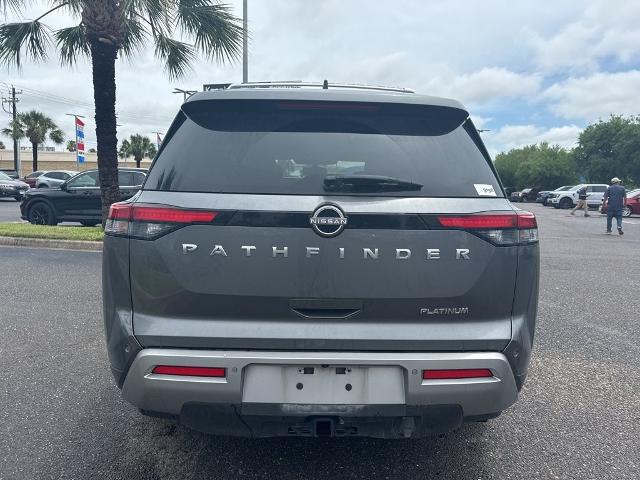 2022 Nissan Pathfinder Platinum 2WD