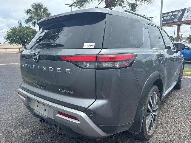 2022 Nissan Pathfinder Platinum 2WD