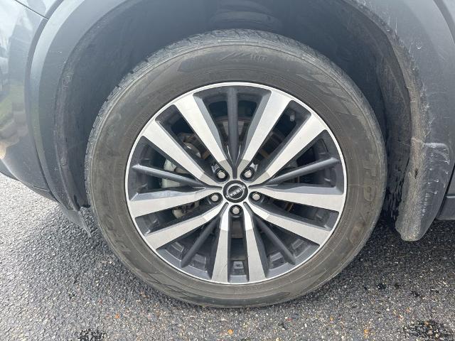 2022 Nissan Pathfinder Platinum 2WD