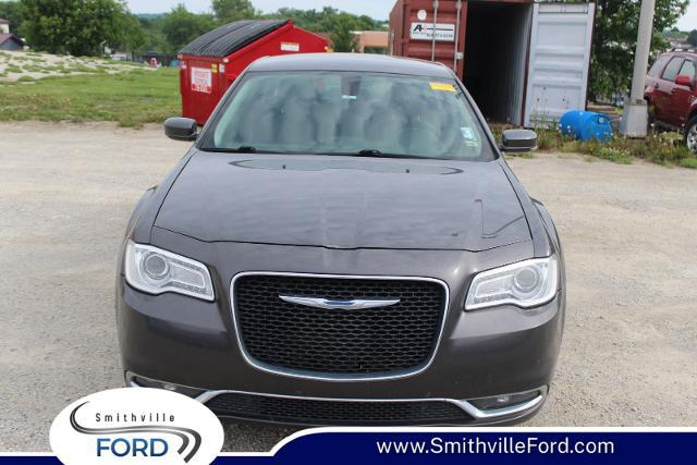 2015 Chrysler 300 Limited for sale in Smithville, MO