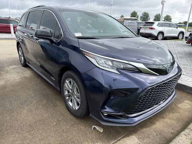 2021 Toyota Sienna XSE