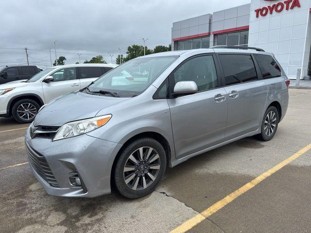 2018 Toyota Sienna XLE 7 Passenger for sale in Jasper, IN