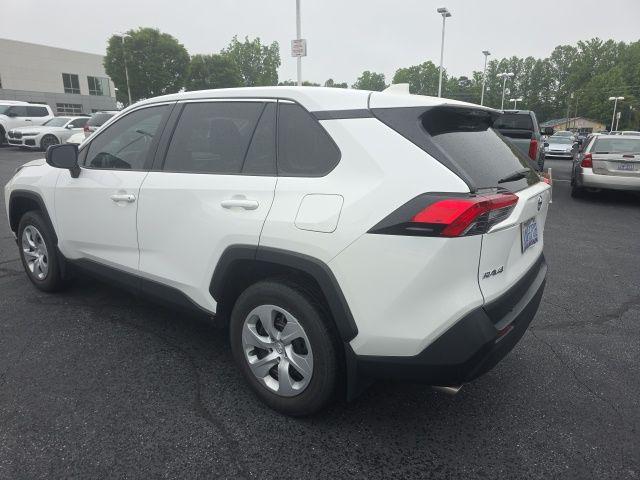 2024 Toyota RAV4 LE
