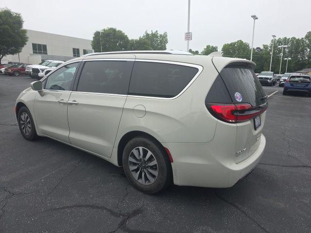2021 Chrysler Pacifica Touring L