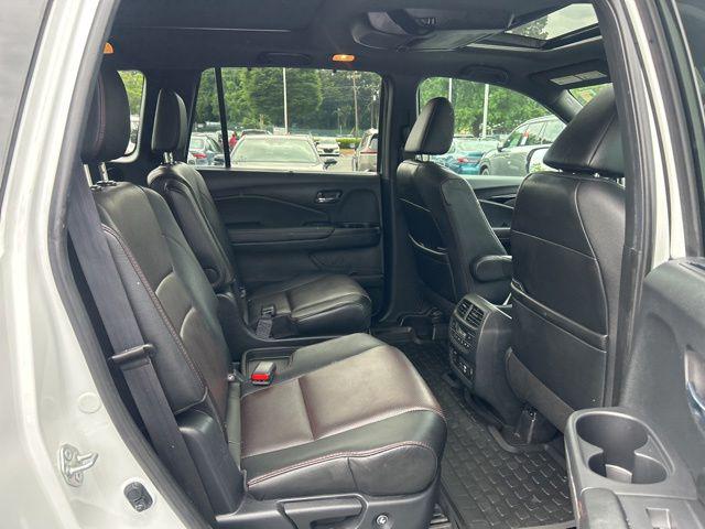 2021 Honda Pilot AWD Black Edition