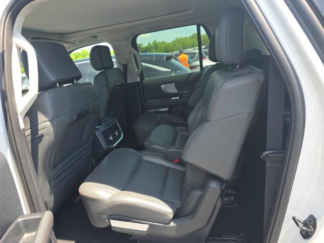 2025 Ford Expedition Active MAX